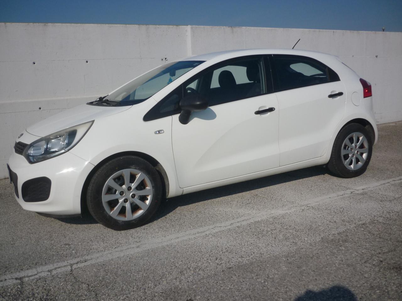 Kia Rio 1.2 CVVT 5p. EX