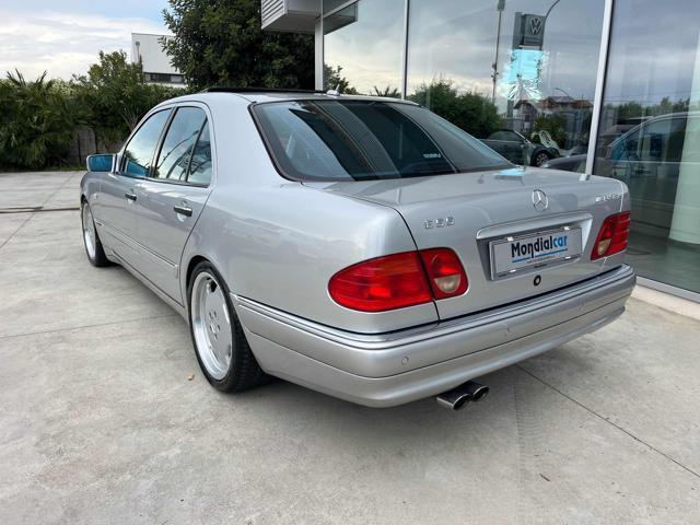 MERCEDES-BENZ E 55 E55 AMG 5.5 v8 Tetto navi Pdc iscritta asi