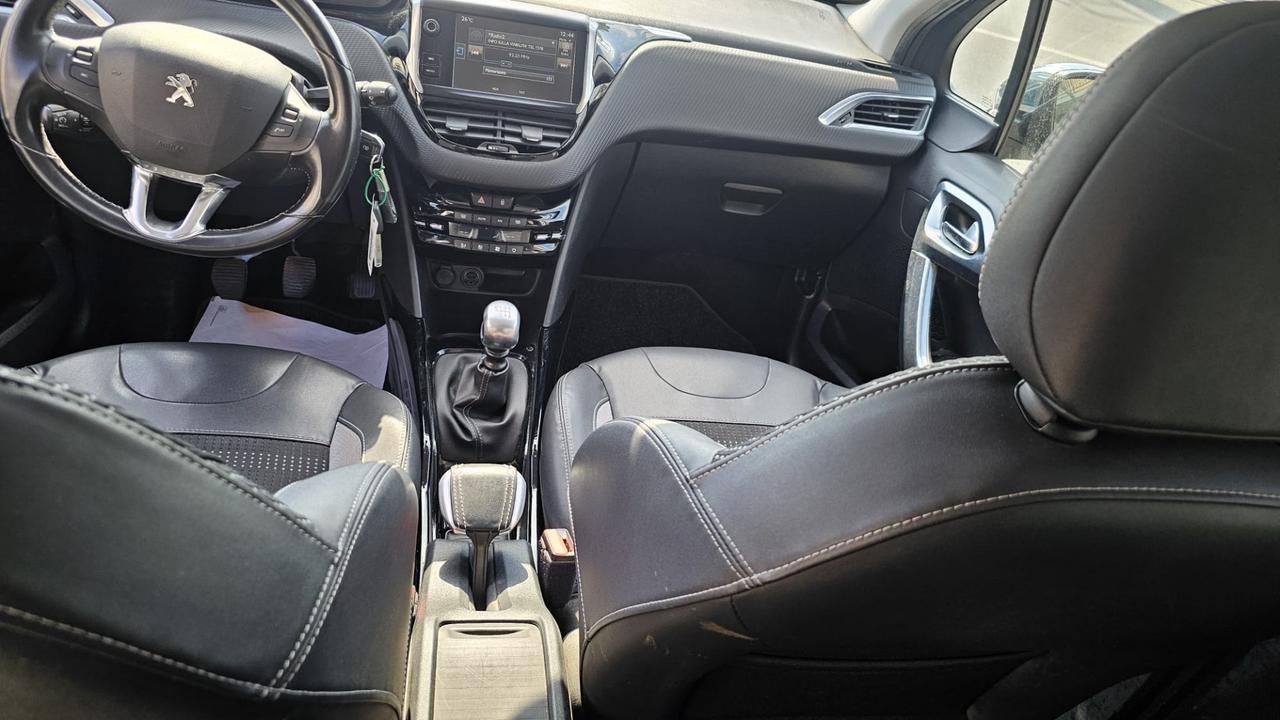 Peugeot 2008 BlueHDi 100 Allure
