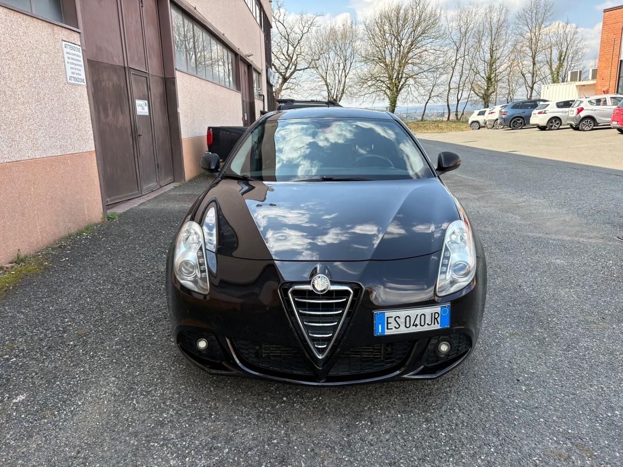 Alfa Romeo Giulietta 1.6 JTDm-2 105 CV Distinctive