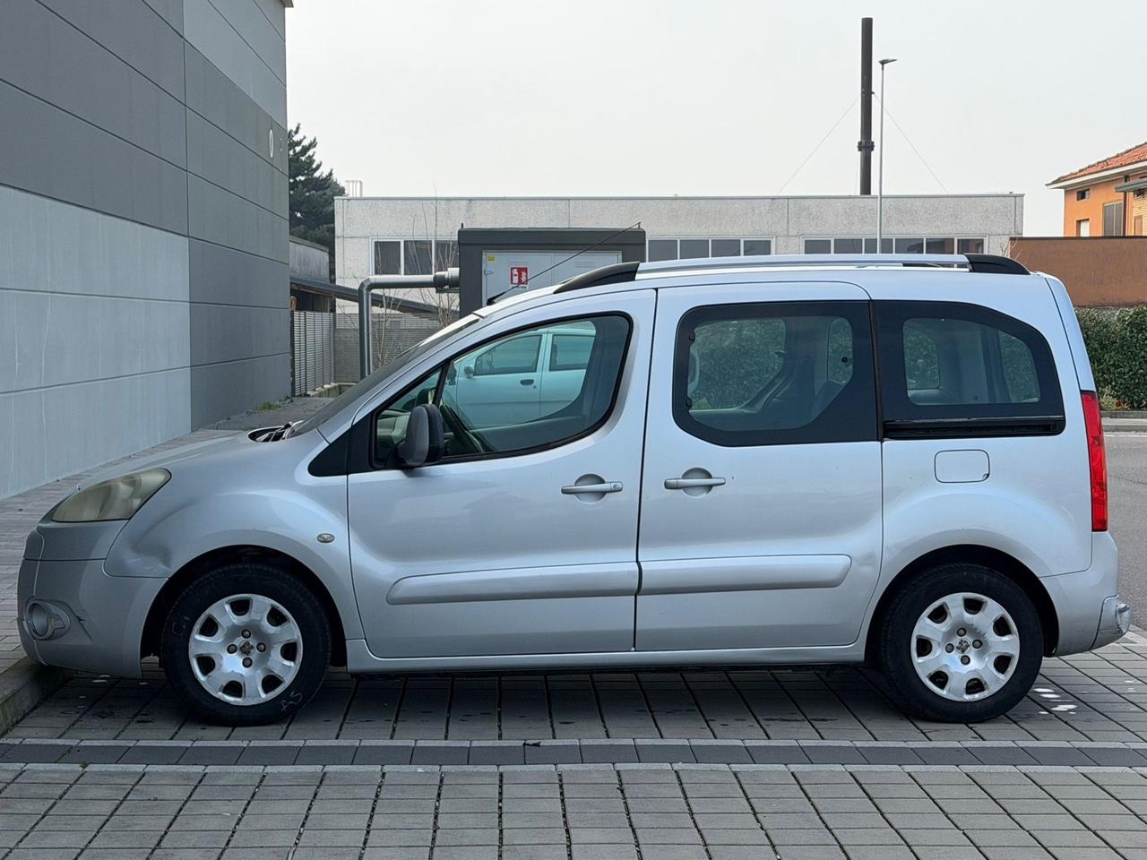 Peugeot Partner Tepee 1.6 HDi 90CV FAP Outdoor