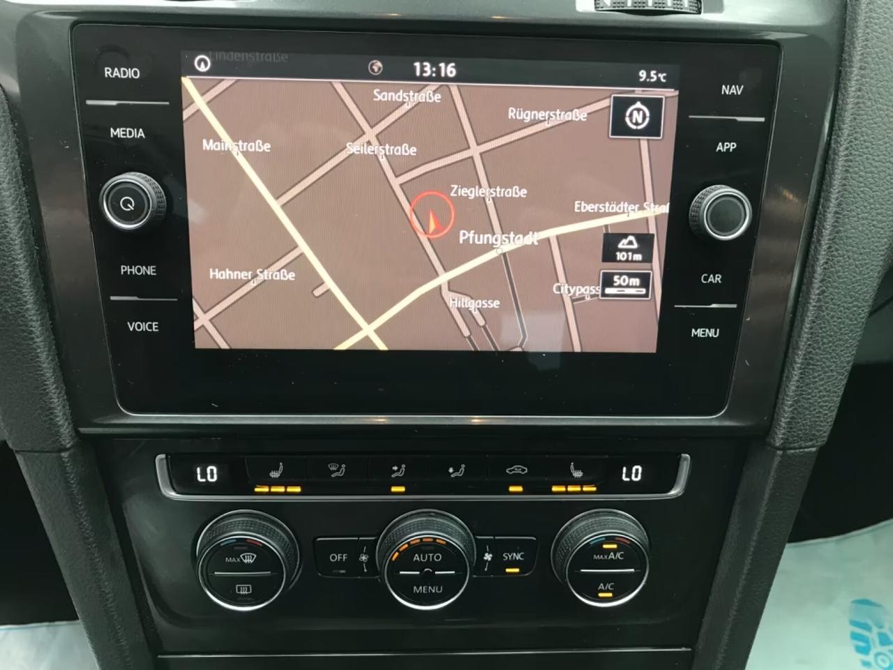 Volkswagen Golf 1.6 TDI 115 CV 5p. Highline BlueMotion Technology