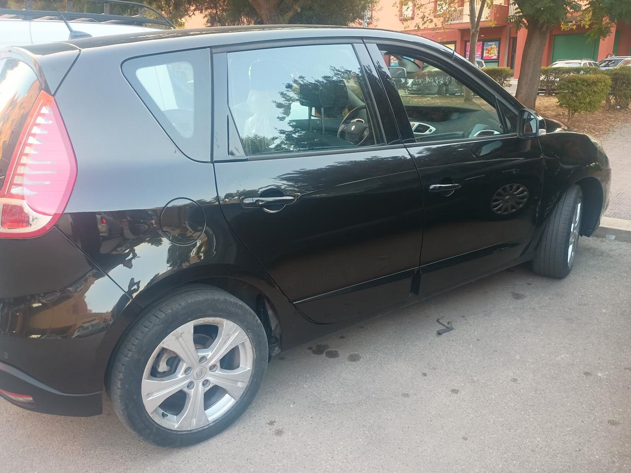 Renault Scenic Scénic 1.5 dCi 110CV Dynamique