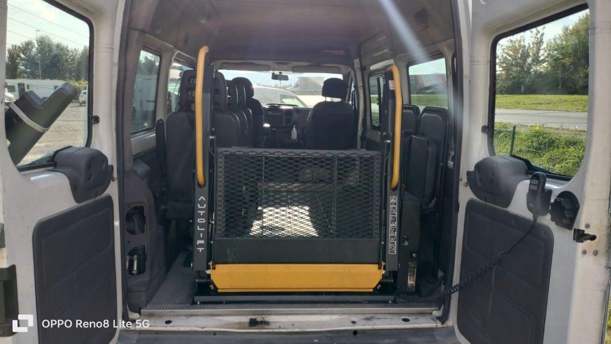 FORD - Transit; TRASPORTO DISABILI