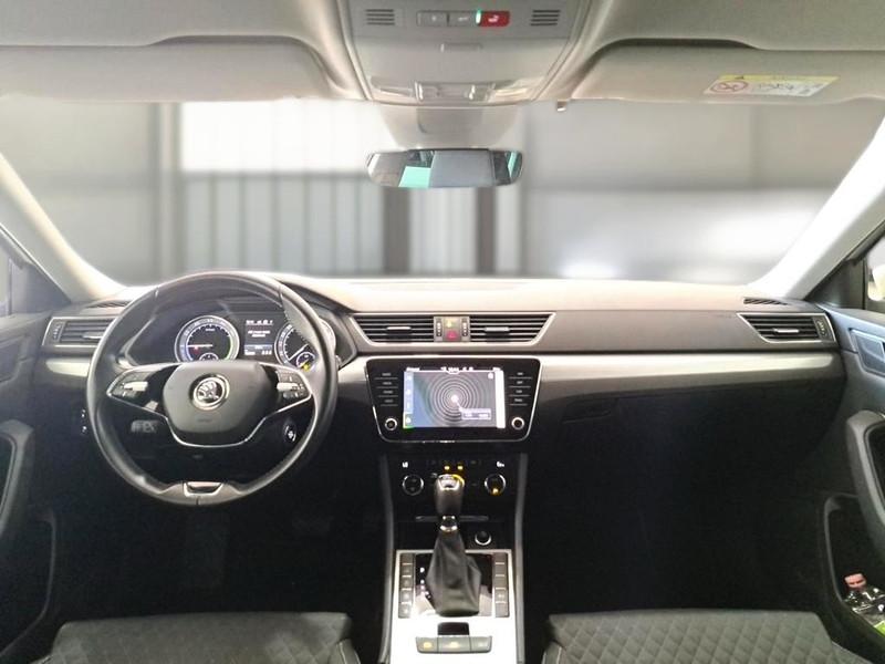 SKODA SUPERB WAGON 1.4 TSI PLUG-IN HYBRYD EXECUTIVE DSG