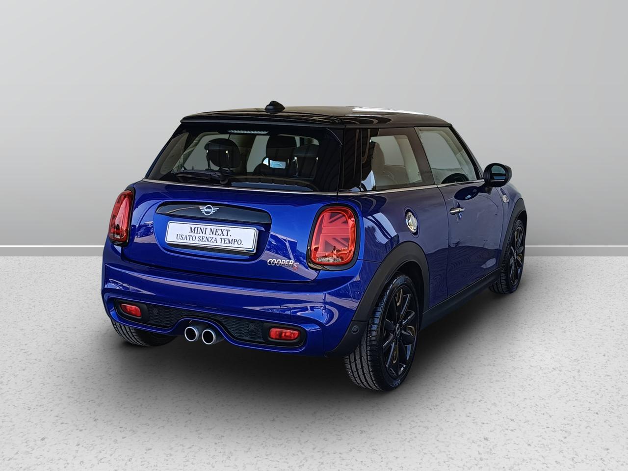 MINI Mini IV F56 2018 3p - Mini 3p 2.0 Cooper S Business XL 178cv auto