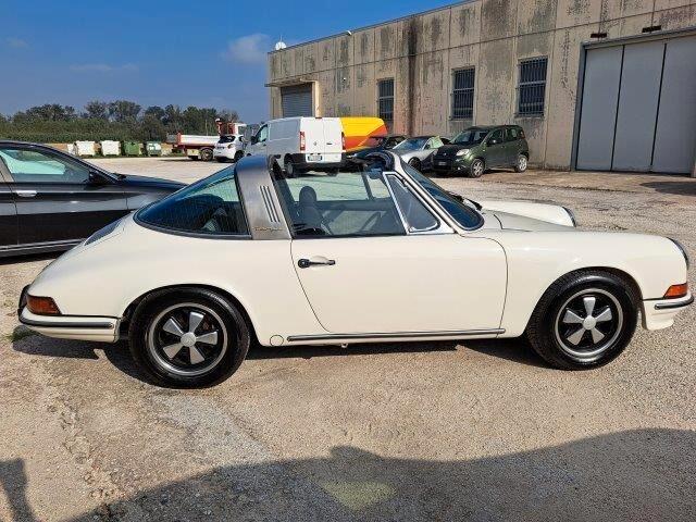 Porsche 911 2.2T TARGA - ASI \ HERITAGE -1971