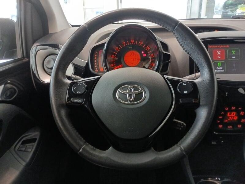Toyota Aygo 1.0 VVT-i x-clusiv
