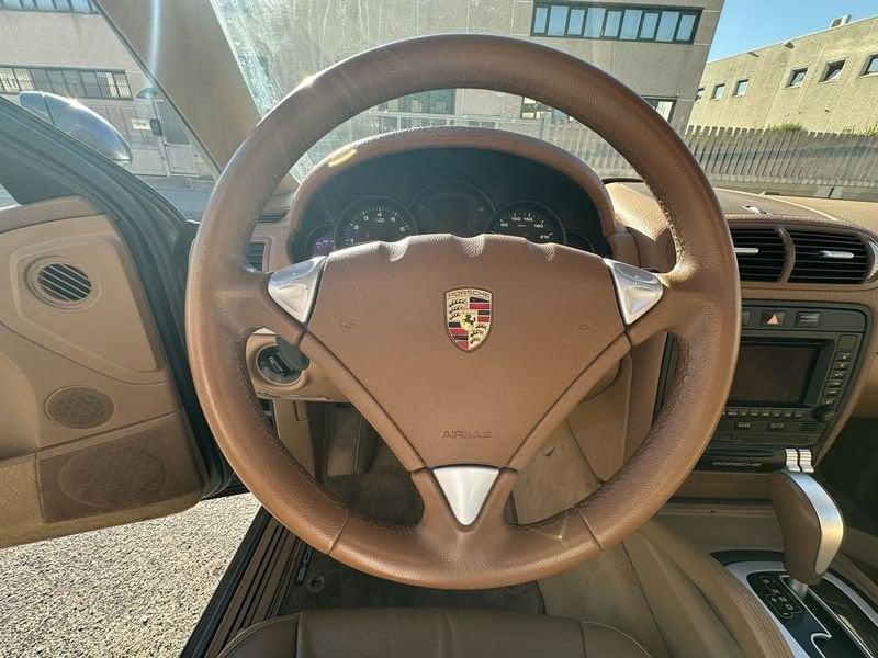 Porsche Cayenne Cayenne 3.2 Automatic 250cv