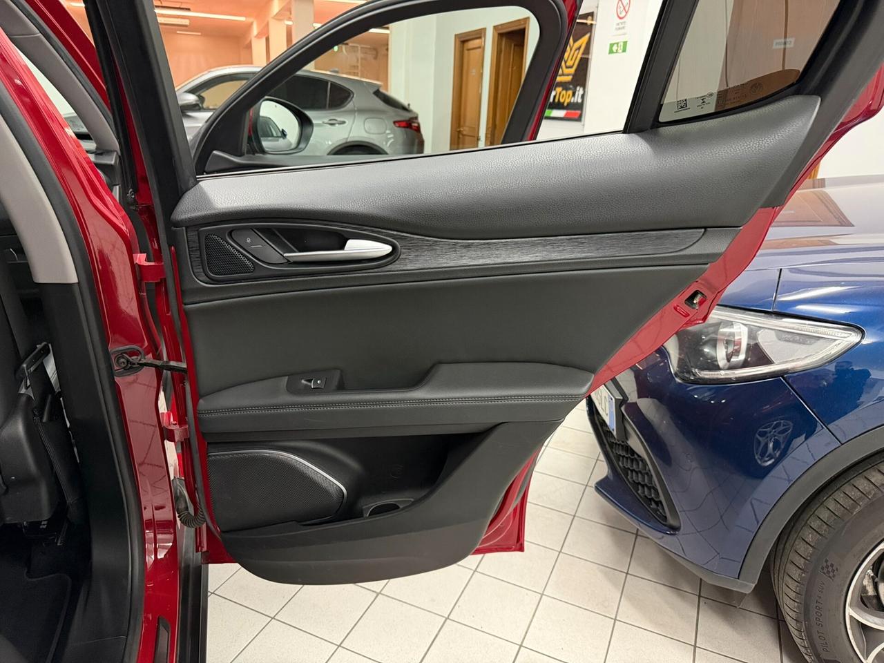 2.2 TD 160 CV BUSINESS PELLE TOTALE NAVI TAGLIANDATA UNICO PROPRIETARIO PERFETTA