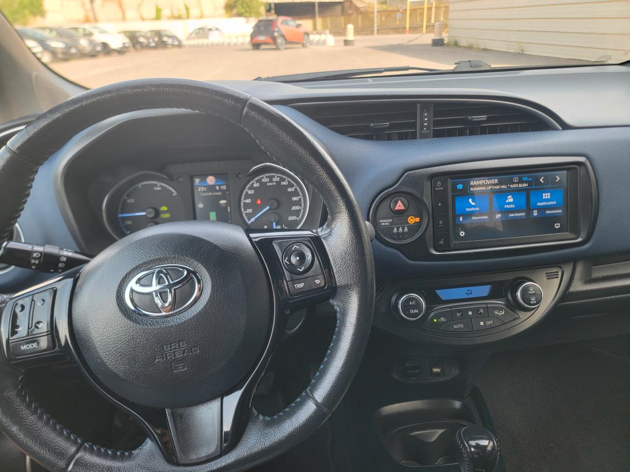 Toyota Yaris 1.5 Hybrid Style TAGLIANDATA TOYOTA