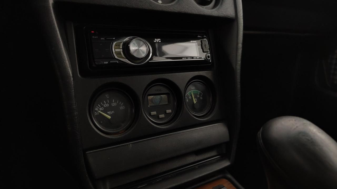 Mercedes-Benz E190 2.3 16V