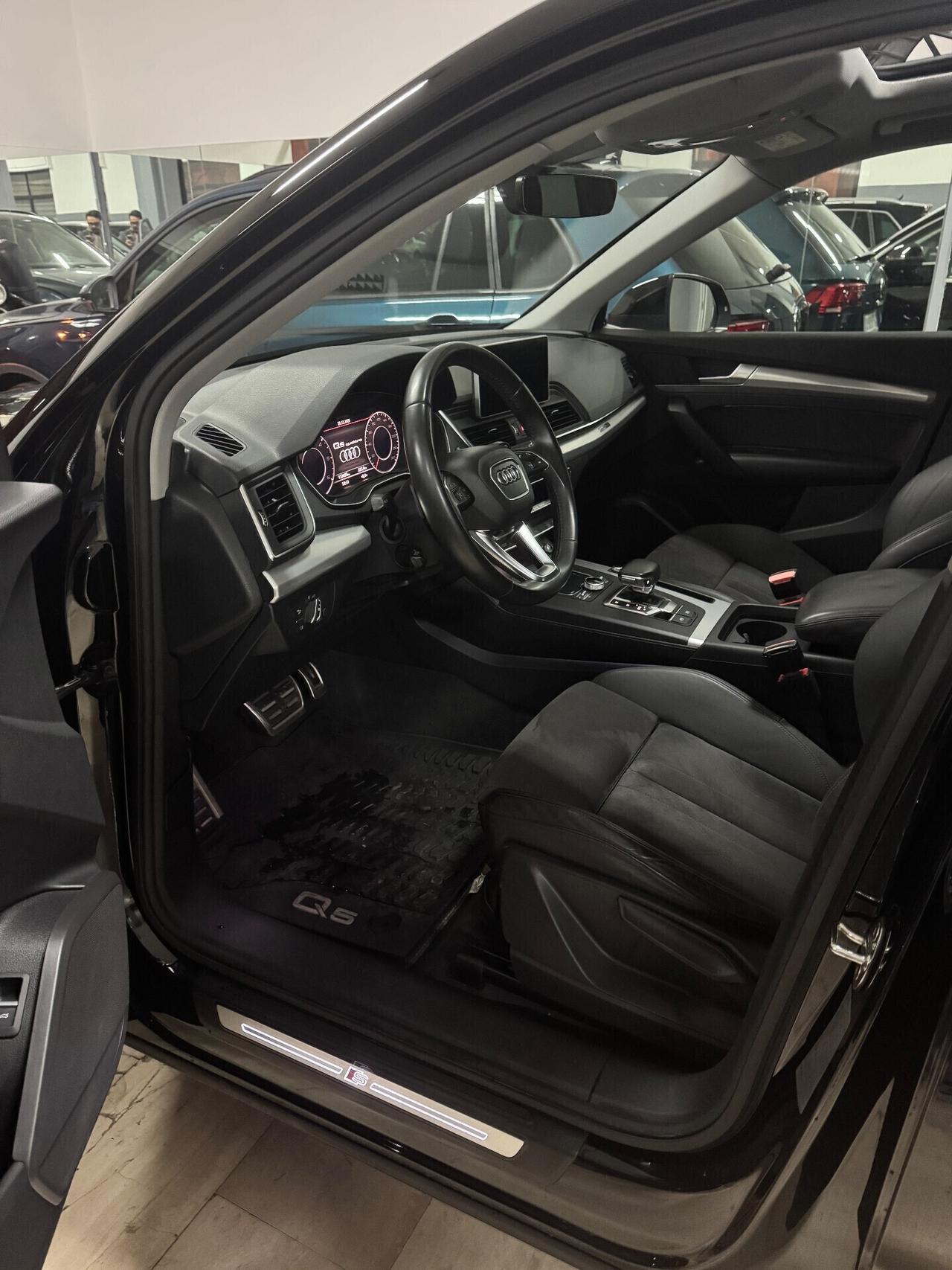 Audi Q5 40 TDI quattro S tronic line plus
