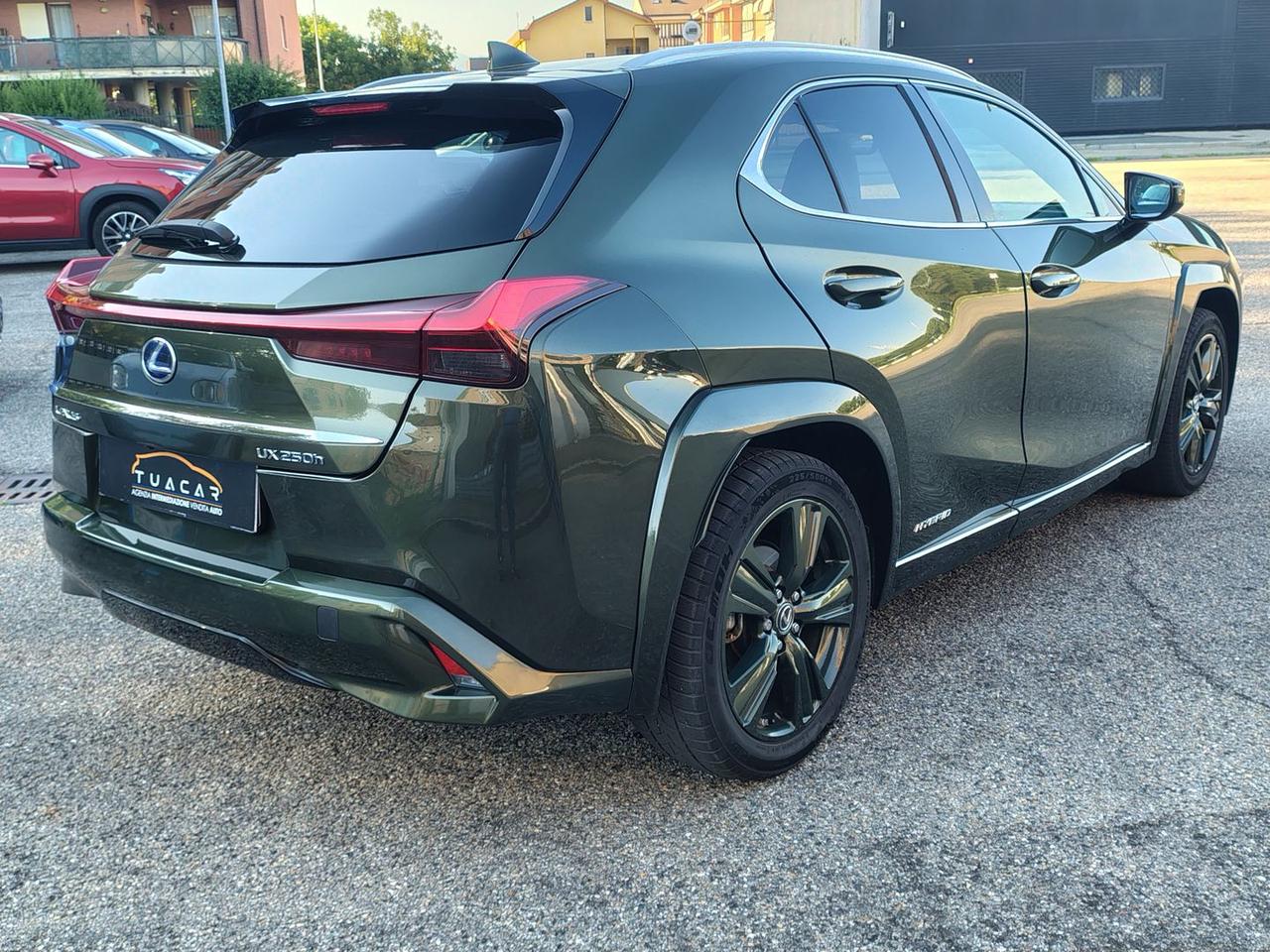 Lexus UX 250h HEV Executive GARANZIA 15 AN #11534