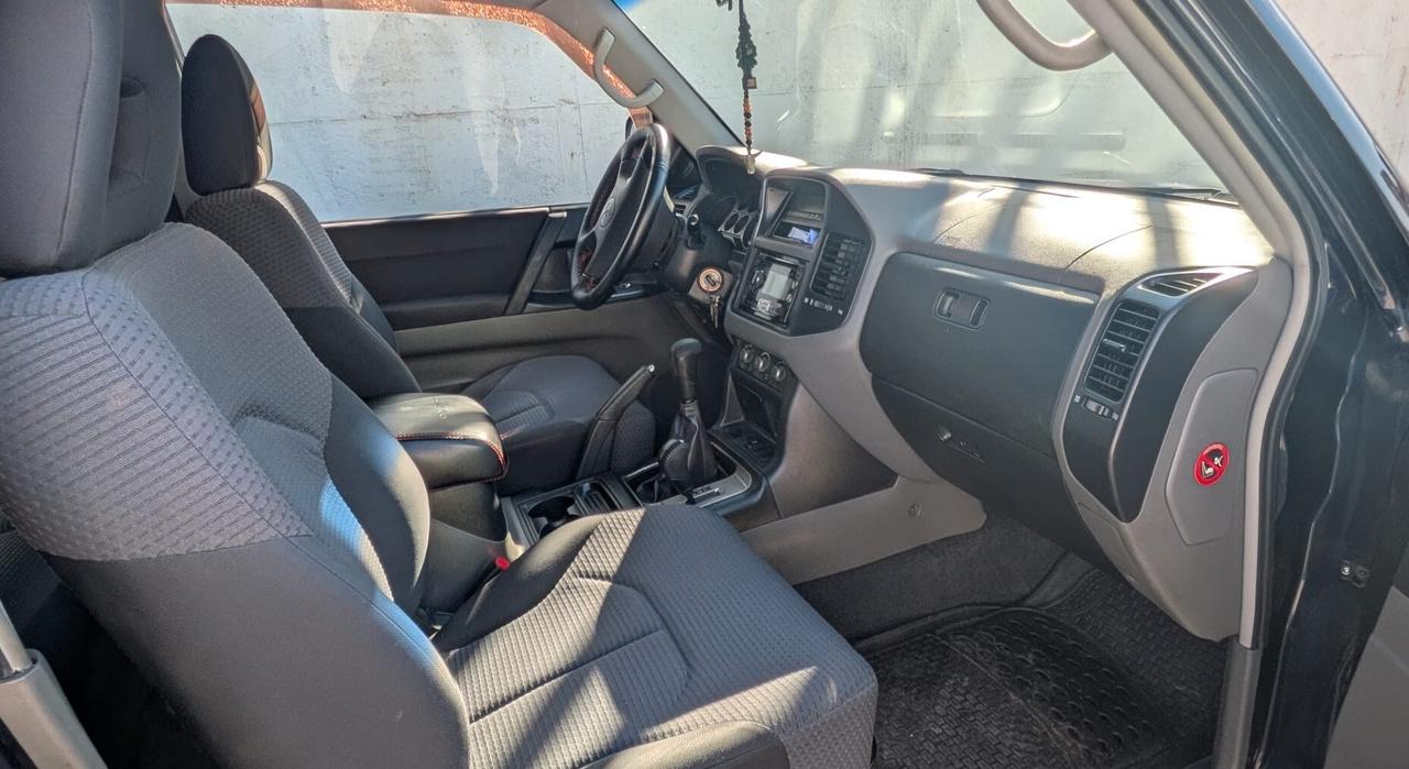 Mitsubishi Pajero 2.5 TDI 3p. GLX