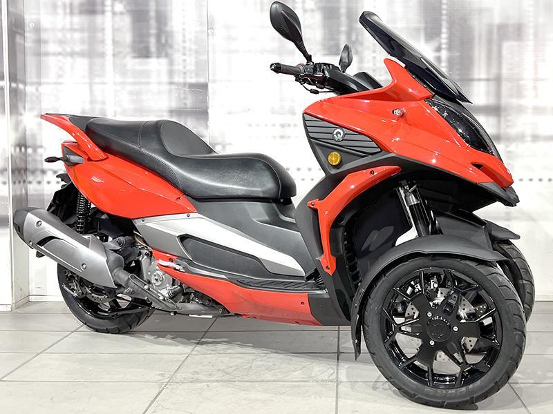 Quadro QV3