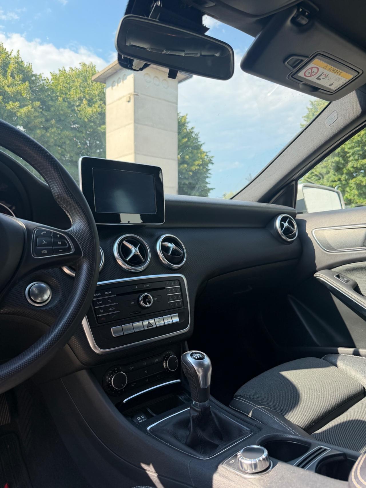 Mercedes-benz A 180 d Business
