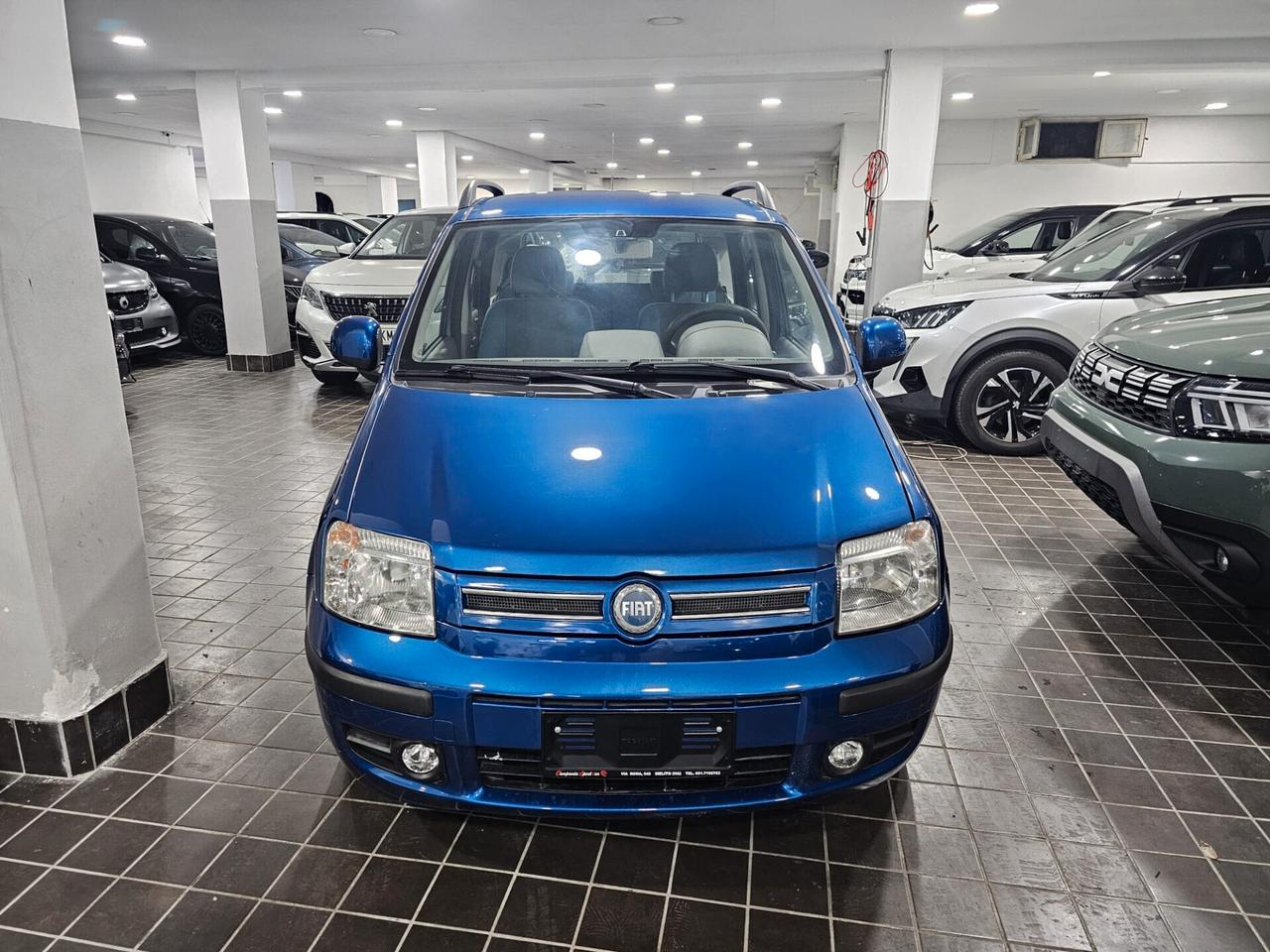 NUOVA FIAT PANDA EMOTION 1.2 BENZ 60CV DUALOGIC AUTOMATIC