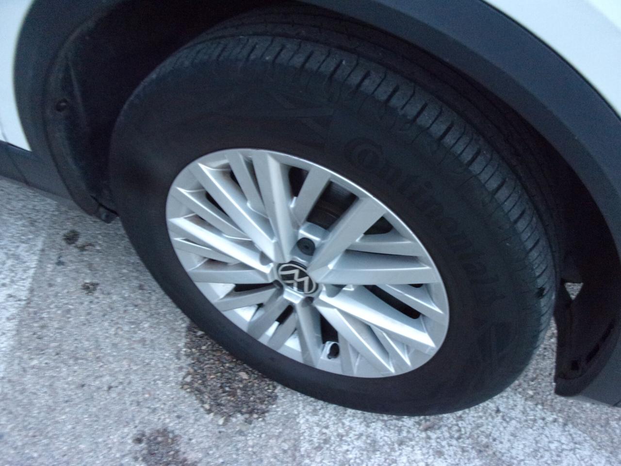 Volkswagen T-Roc 1.0 TSI Business BlueMotion Technology 110 cv