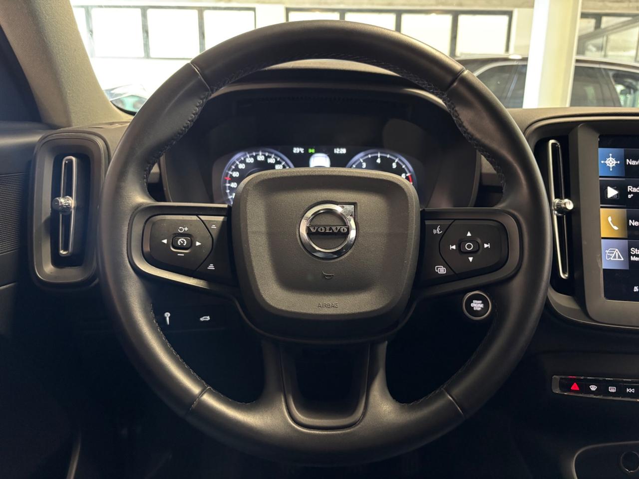 Volvo XC40 1.5 BENZ T2 GREY|PARI AL NUOVO|