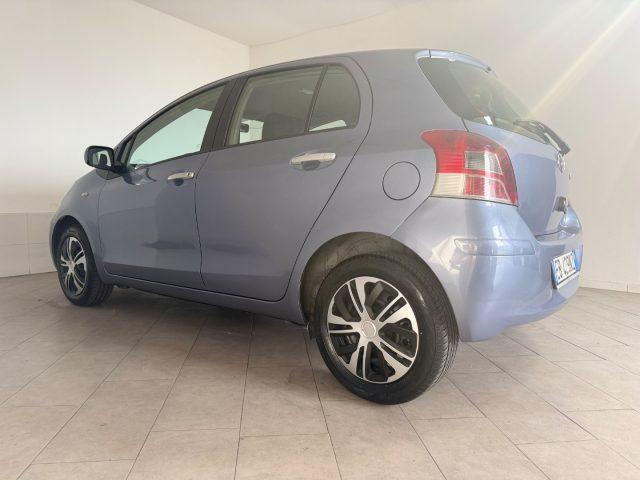 TOYOTA Yaris 1.3 5 porte M-MT Sol