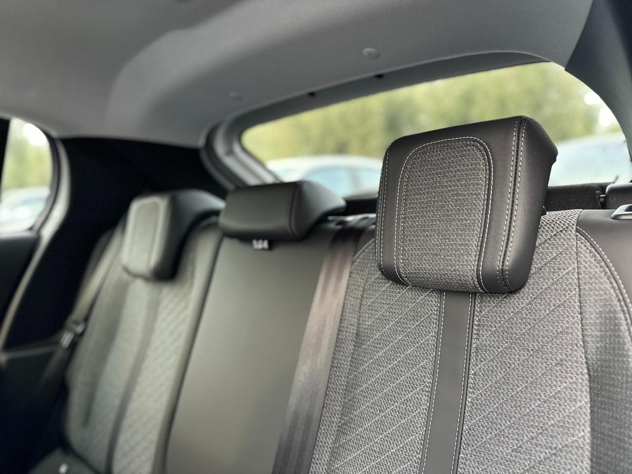 PEUGEOT 208 II 2023 - 208 1.2 hybrid Allure 145cv e-dcs 6