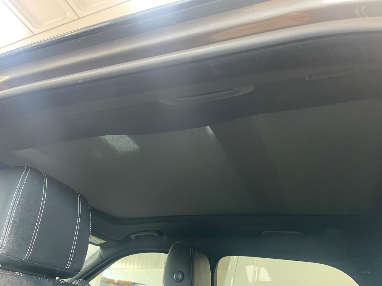 Land Rover Range Velar 2.0D I4 240 CV R-Dynamic Tetto Motore da Sostituire