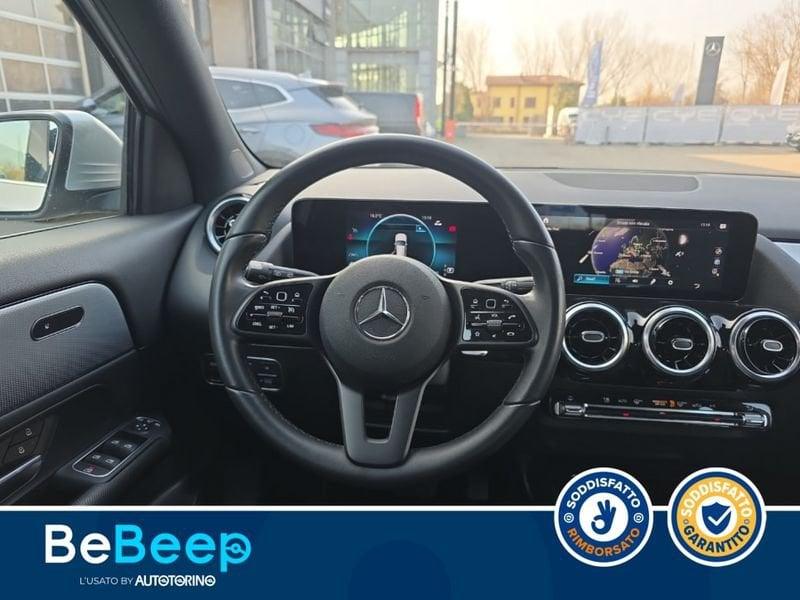 Mercedes-Benz GLA 220 D SPORT 4MATIC AUTO