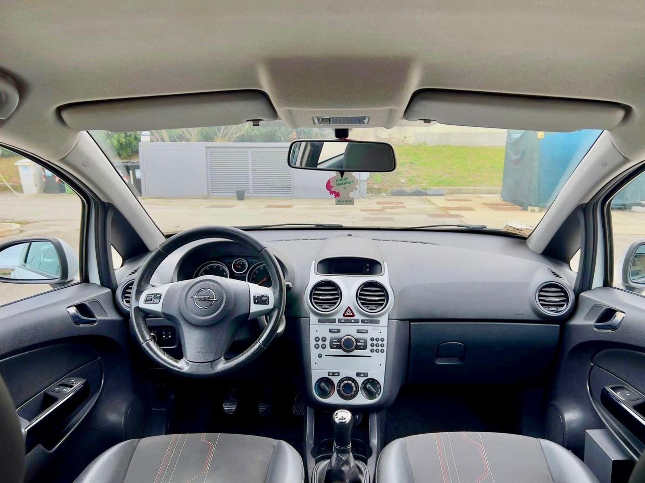 Opel Corsa 1.2 gpl