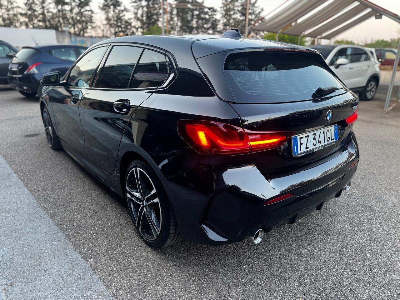 Bmw 118 118d 5p. Msport Cockpit Sedili M