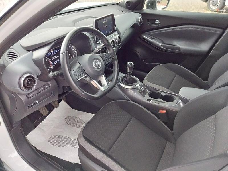 Nissan Juke 1.0 DIG-T 114cv N-Connecta 1.0 dig-t N-Connecta 114cv