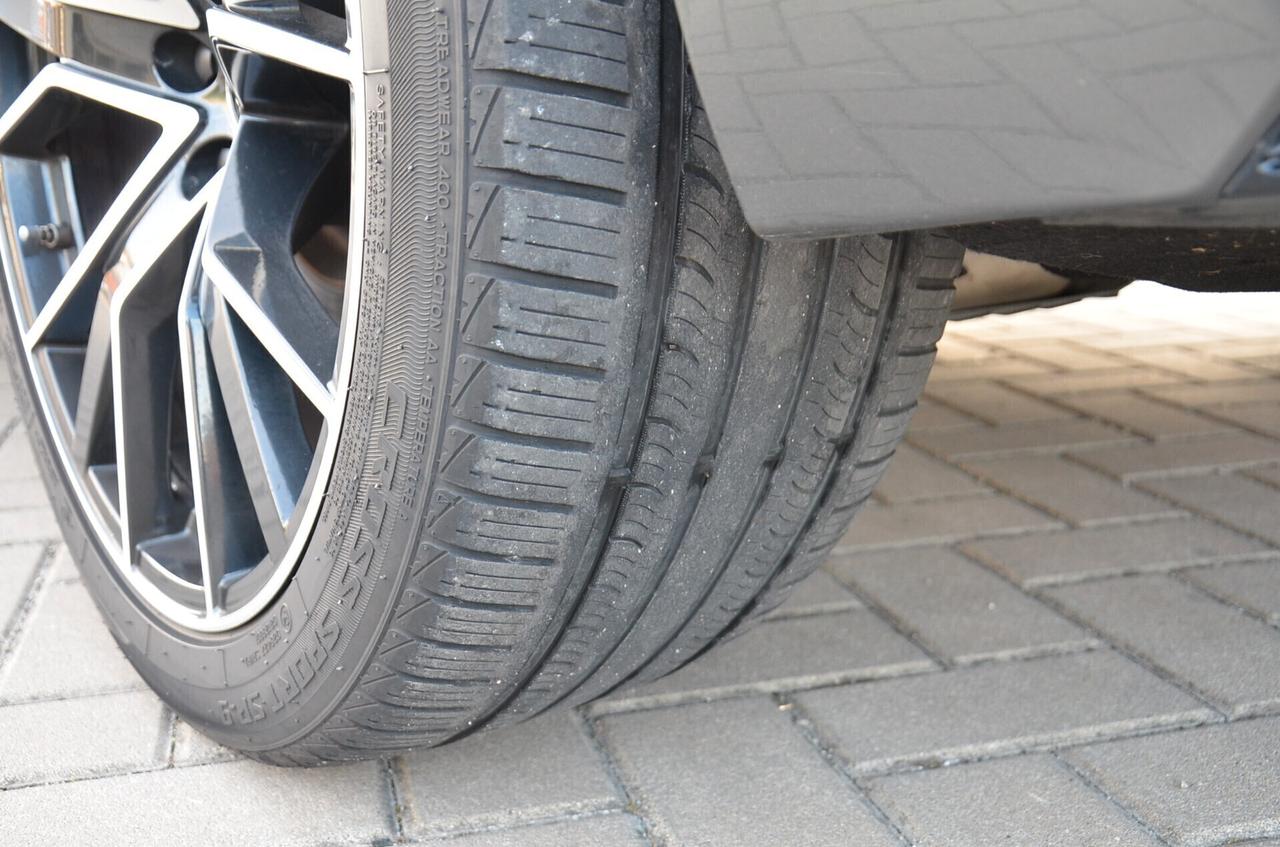 Audi Q8 50 TDI 286 CV quattro tiptronic Sport