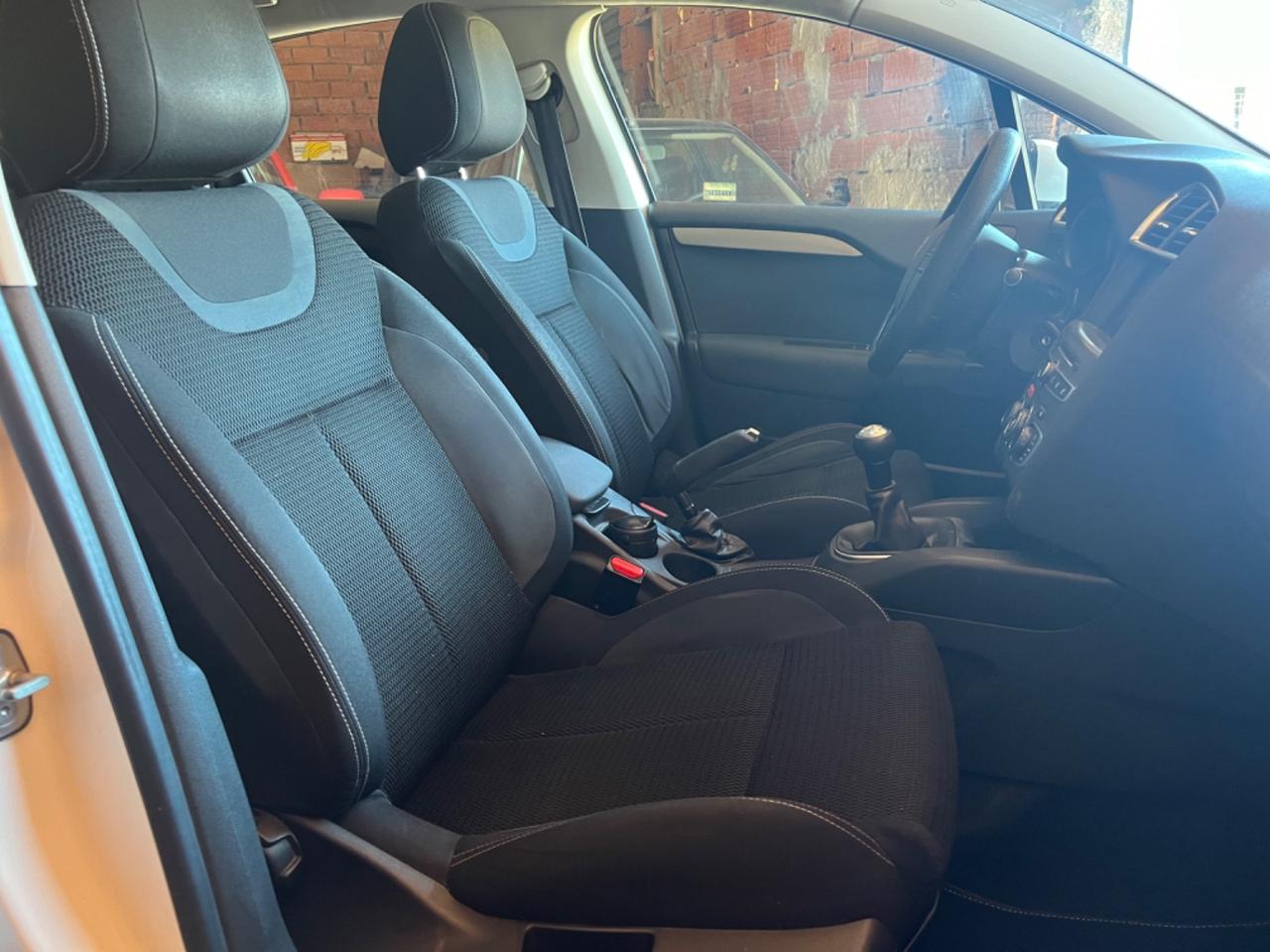 Citroen C4 BlueHDi 100 Feel