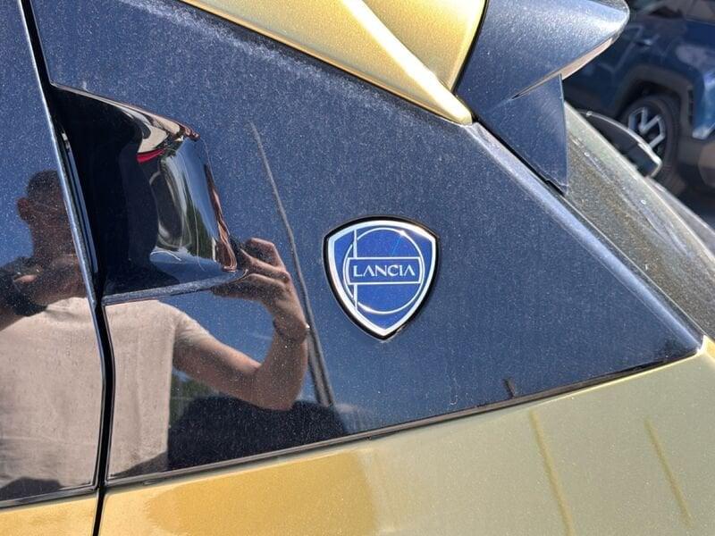 Lancia Ypsilon Nuova Ibrida 1.2 100cv Ibrida
