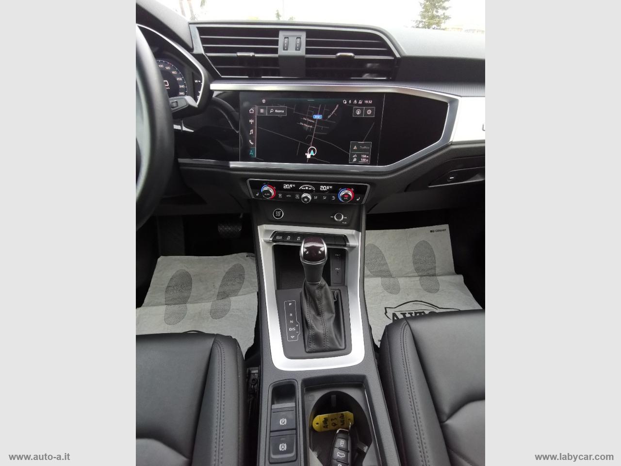 AUDI Q3 SPORTBACK 35 2.0 TDI S-TRONIC BUSINESS PLUS