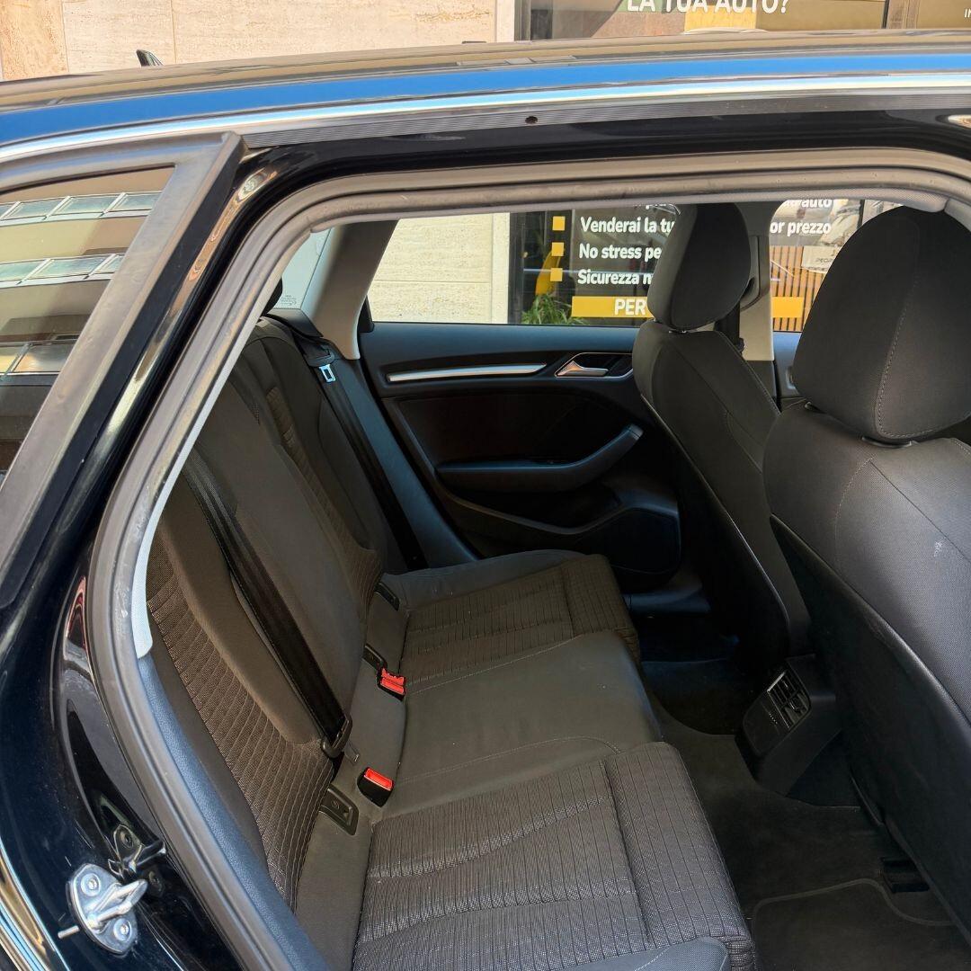 Audi A3 1.6 TDI S tronic Ambition