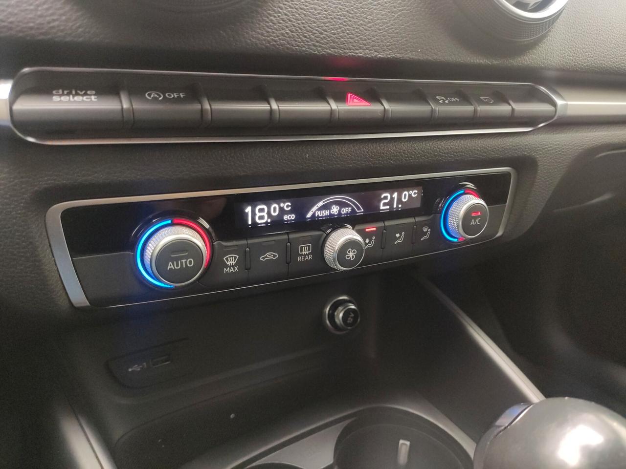 Audi A3 SPB 30 g-tron S tronic Business