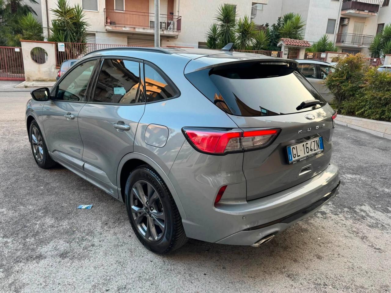 FORD KUGA 1.5 TDCI 120 CV. E6 2WD ST-LINE FULL PERFETTA