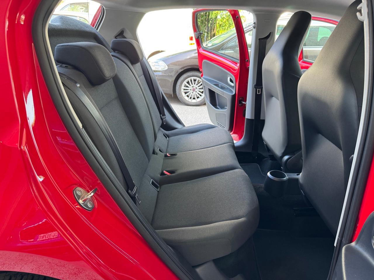 Volkswagen up! 1.0 eco 5PORTE GARANZIA 24 MESI