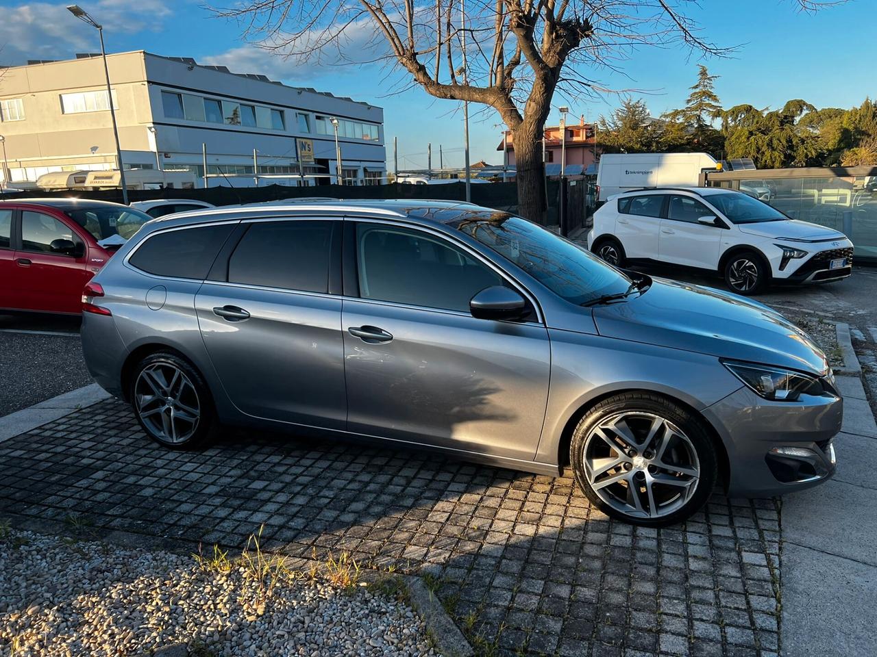 Peugeot 308 BlueHDi 120 S&S EAT6 GT Line