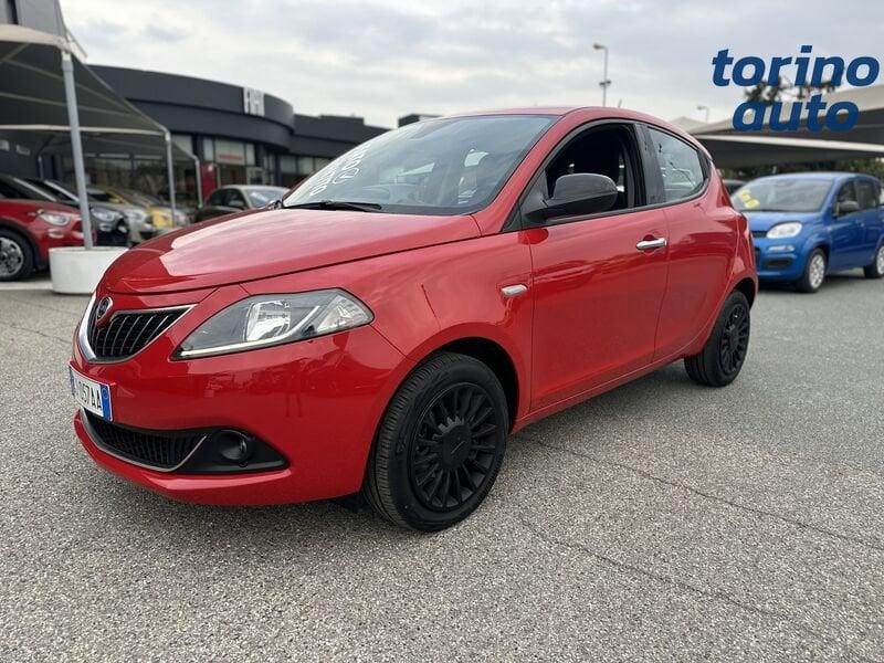 Lancia Ypsilon Ypsilon 1.0 firefly hybrid Gold s&s 70cv