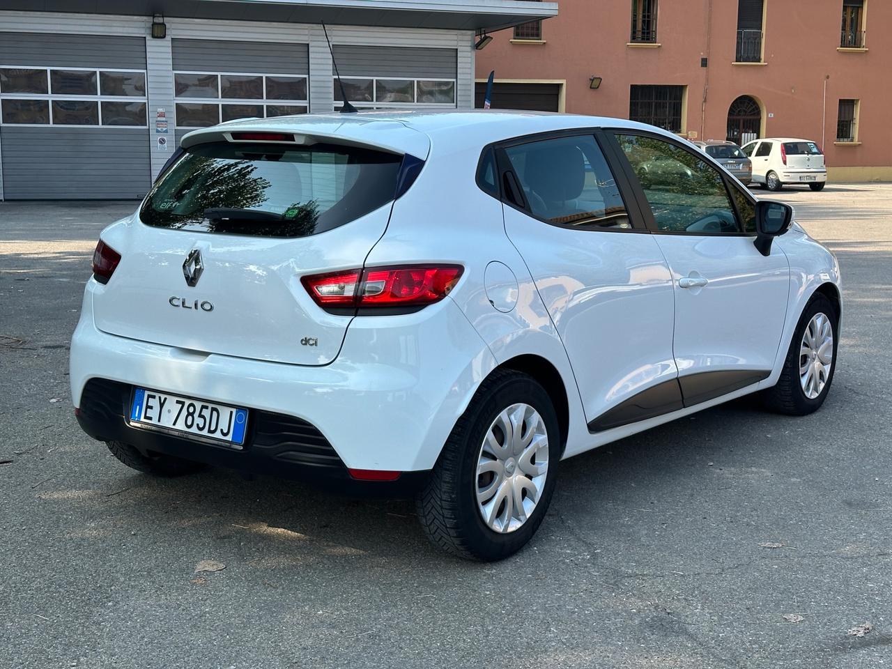 Renault Clio 1.5 dCi 8V 75CV 5 porte Costume National