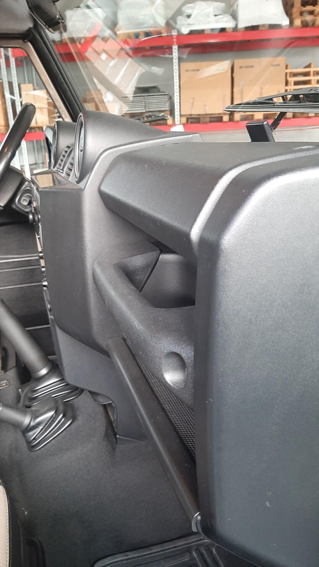 Land Rover Defender 90 2.4 TD4 Pick Up S