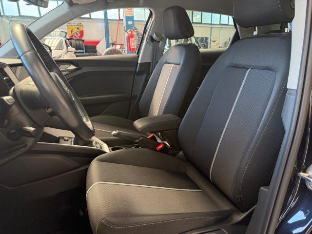 AUDI A1 citycarver 30 TFSI Identity Contrast