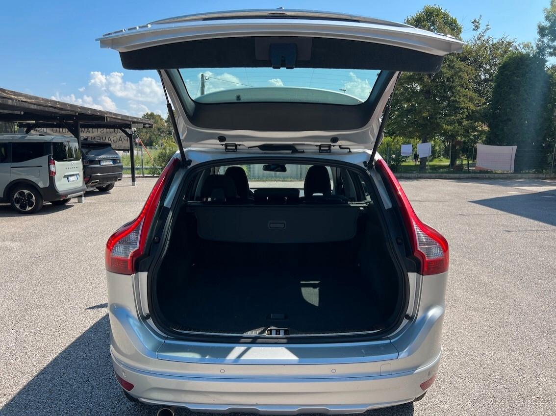 Volvo XC60 D3 2.0 D 163 CV MOMENTUM