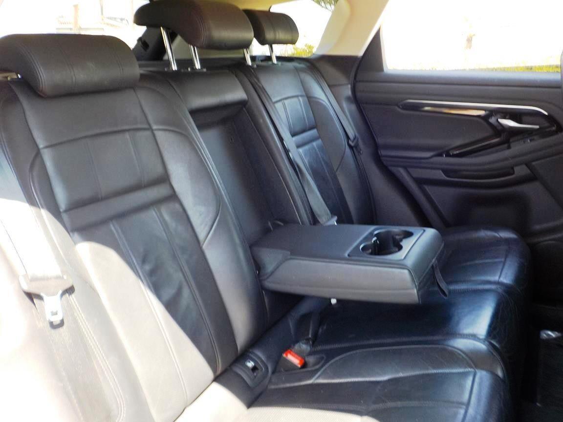 Land Rover Range Evoque 2.0D I4-L.Flw 150 CV AWD Auto SE