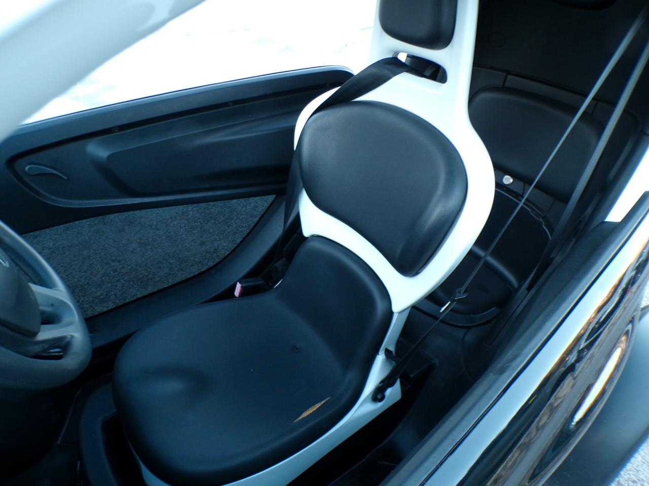 Renault Twizy batterie di proprietà
