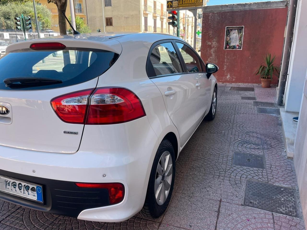 Kia Rio 1.1 CRDi 5p. Cool