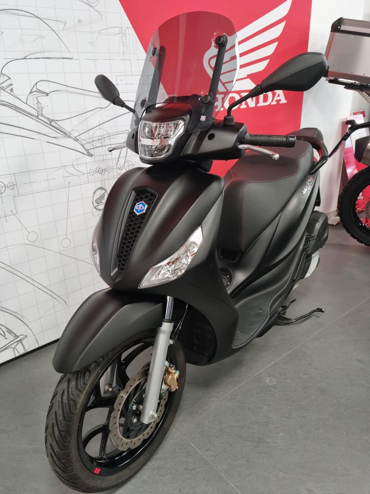 Piaggio Medley 125 - 2024 - 8464 km