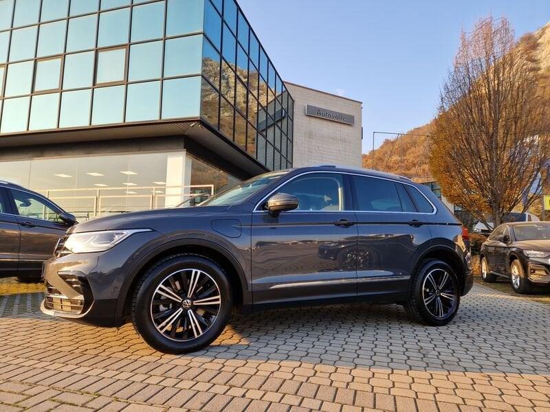 Volkswagen Tiguan 1.4 TSI eHYBRID DSG Elegance